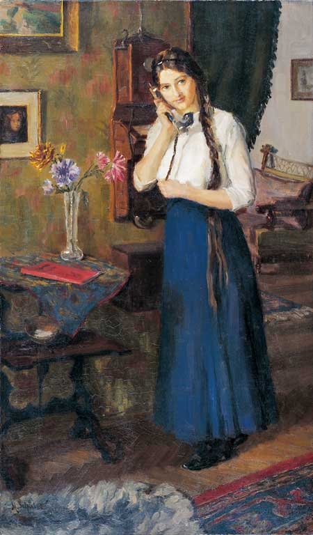 Junge Frau am Telefon