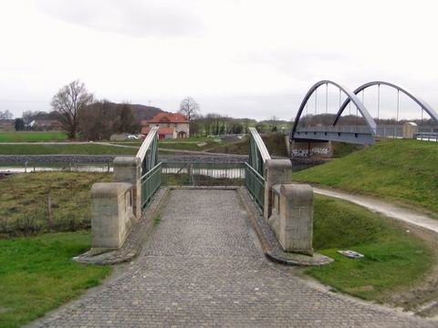 Brücke73
