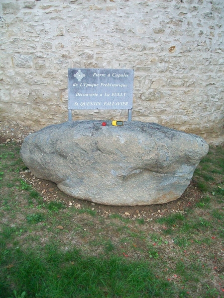 La pierre à cupules de St Quentin