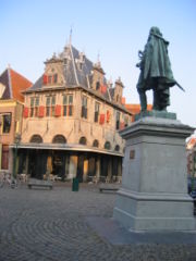 Jan Pieterszoon Coen standbeeld