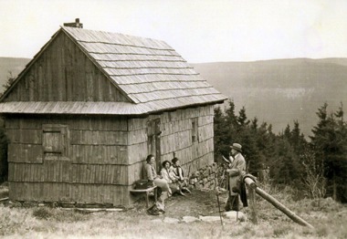Sněžná chata v roce 1927
