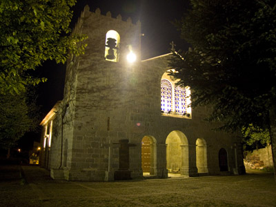 Mosteiro de Pedroso à noite