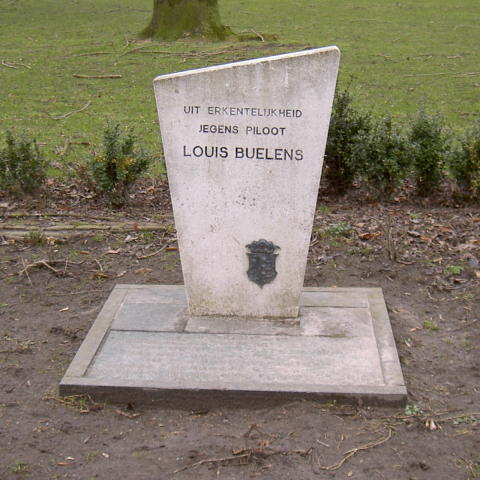 Monument ter herinnering aan Louis Buelens