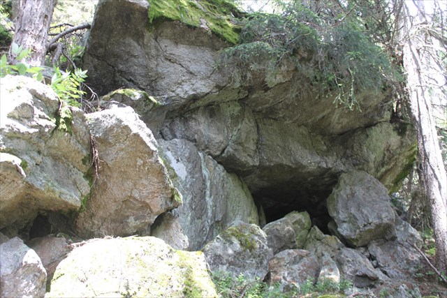 La grotte d argentiere_005.JPG (681017 octets)