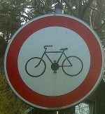 Vjezd na kolech není povolen !!!