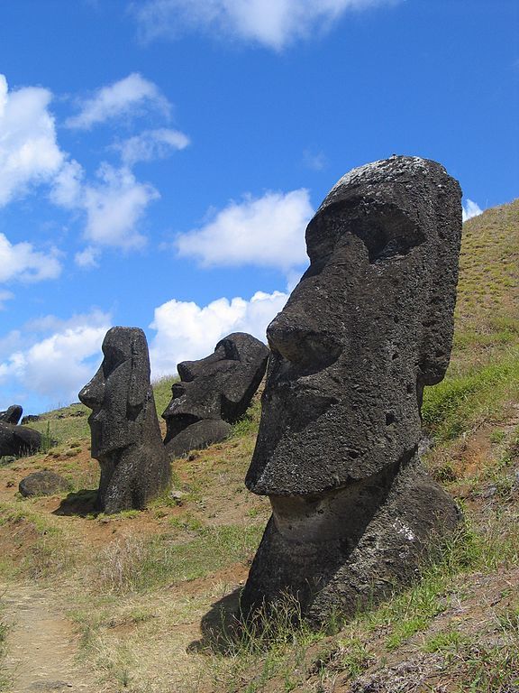 Eine Moai-Statue auf der Osterinsel