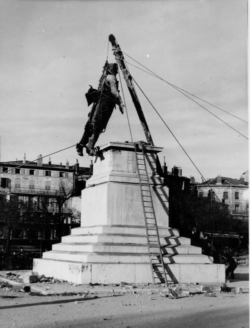 Statue de Championnet