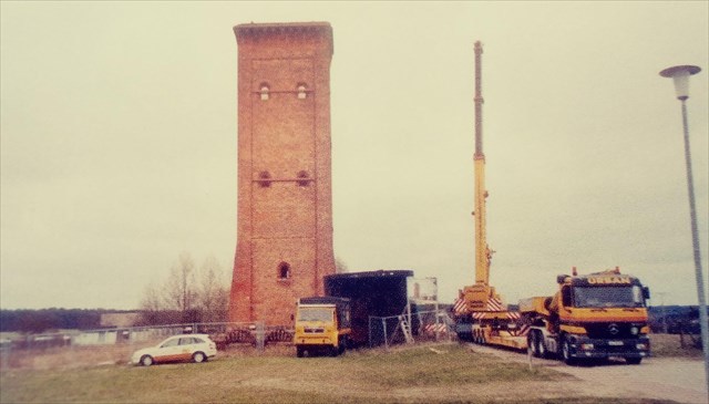 Arbeiten am Gutswasserturm 2004