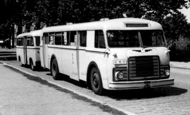 LOWA-Postbus der DDR in den 1950ern