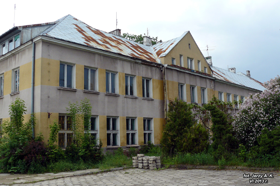 Budynek szkoły w 2013 r.