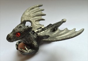 LordT&#39;s Flying Guardian Dragon - 1