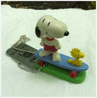 Snoopy on a skateboard