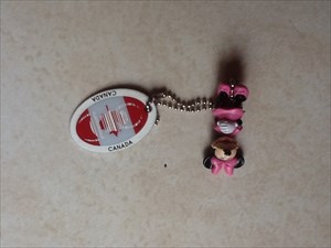 Minnie Mouse travel bug