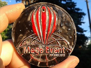 MegaPoland coin (black-red-white version) averse