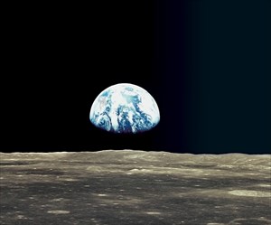 Erde_von_Mond_NASA klein