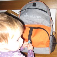 Backpack Geocoin with Leona