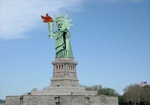 Little LEGO Statue of Liberty