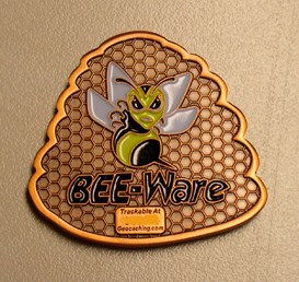 Smedstu&#39;s Bee-Ware Geocoin Front