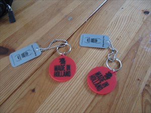 dutch lion tags