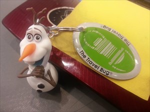 Olaf keychain and travel tag