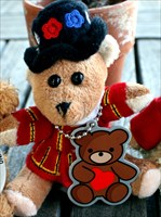 K&#39;s Amore Teddy Bear