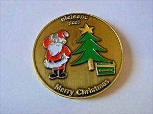 nielsenc 2005 Merry Christmas Geocoin front