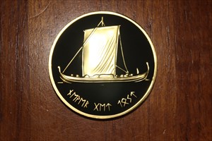 Norwegian Vikings Boat Gold-Black - Front