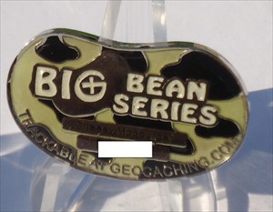 GeoJellies Geocoin - Big Bean Series - Cheesy Moob