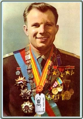 Juri Gagarin / Kosmonaut Juri Gagarin Kam Vor 50 Jahren Ums Leben / Yuri gagarin was a famous russian cosmonaut and the first man to enter space and orbit the earth, on the 'vostok 1.' check out this biography to know more about his childhood, family, achievements, etc.
