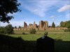 Skippy hops on a post to look at Kenilworth Castle