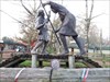 Helden at the Robin Hood & Little John statue