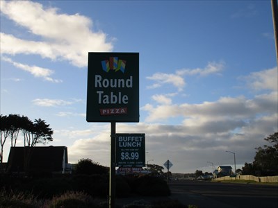 Round Table Fort Bragg Ca, Round Table Fort Bragg Ca