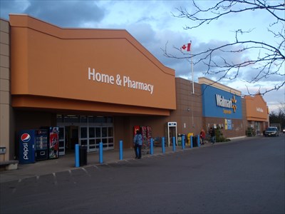 Wal*Mart Supercentre #3043 - Midland Avenue - Kingston, Ontario ...