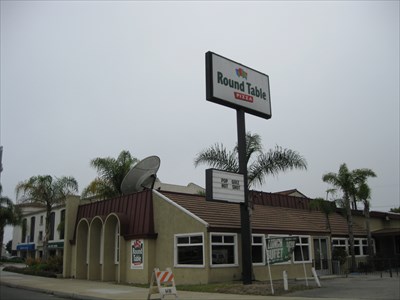 Round Table Pizza Pacific Coast Hwy Hermosa Beach Ca Pizza Shops Regional Chains On Waymarking Com