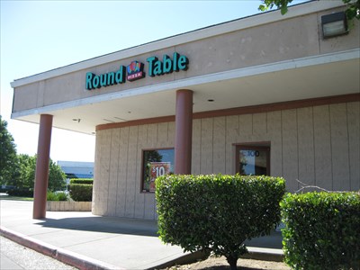 Round Table Sonoma Boulevard, Round Table In Vallejo California