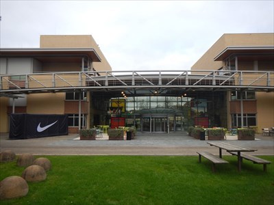 Maand Magnetisch haai Nike Inc. - European headquarters - Hilversum, the Netherlands - Publicly  Held Corporation Headquarters on Waymarking.com