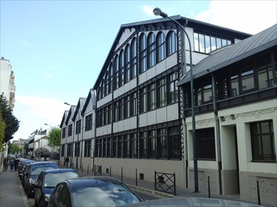Louis Vuitton - les Ateliers Asnières - Asnières-sur-Seine, France - Iconic  Factories on