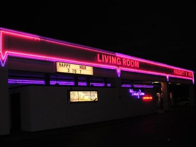 "Gentlemens" Club Near Dayton - Neon Signs on Waymarking.com