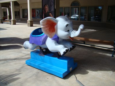 Coin Slot Ride Rocker Elephant Jumbo 1:24 Scale Funfair Fairground Model 
