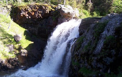 Moose Falls Yellowstone National Park Wy Wikipedia Entries On