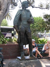 Felipe de Neve - Los Angeles, CA - Statues of Historic Figures on
