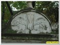 Image for Un sablier au cimetière - Aix en Provence, France