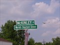 Image for SHORTEST - Street in the World  -  Bellefontaine, OH