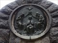 Image for Paloma de pau sobre relleu de bronze - Lluc, Islas Baleares, España