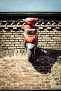 Image for Motorroller an der Hauswand, Niederkassel-Mondorf, NRW, Germany