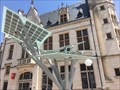 Image for Nièvre : le premier arbre solaire pousse à Nevers - France