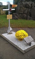 Image for Memorial to a crew of R(A)AF 446 Sqn, Zondereigen, Belgium