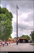 Image for Queen's Elisabeth II Silver Jubilee Flagpole - Jubilee Gardens (London, UK)