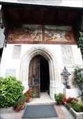 Image for Maria Himmelfahrt parish church entrance mural - Hallstatt, Austria