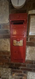 Image for Victorian Post Box - The Who'd a Thought It pub - Glastonbury, Somerset